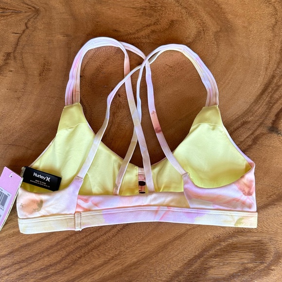 Hurley x Moore Aloha Max Hibiscus Scoop Bikini Top - Picture 3 of 6